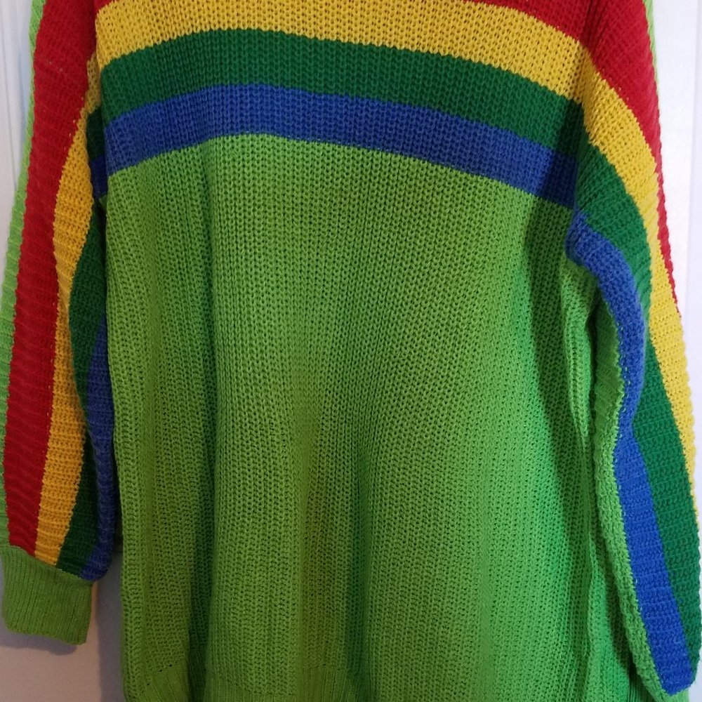 Bright green knitted Sweater (NWOT)